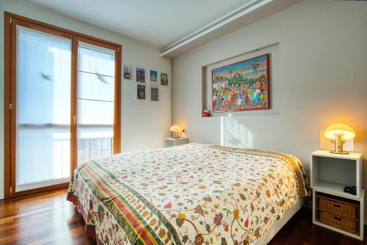 Caseospitali - Casa Di Bibi, Colorato Ed Elegante Bilocale Vicino Al Naviglio Martesana Per 4 Vimodrone Eksteriør billede